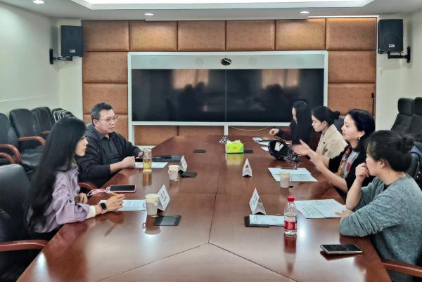 对外经济贸易大学中美西雅图工商管理硕士(MBA)项目召开中美沟通座谈会 对外经济贸易大学中美西雅图工商管理硕士(MBA)项目召开中美沟通座谈会